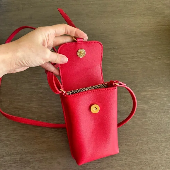 Red Crossbody Structured Rectangle Purse Bag Faux Leather Gold - Picture 3 of 10